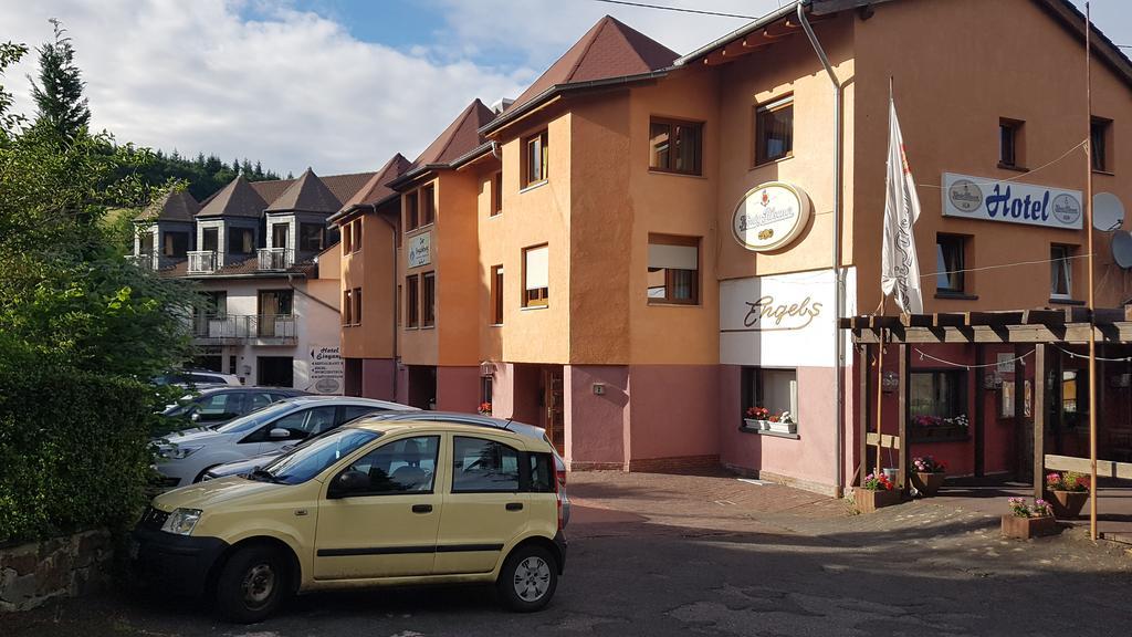 Hotel Zur Engelsburg Hausen-Wied Kültér fotó