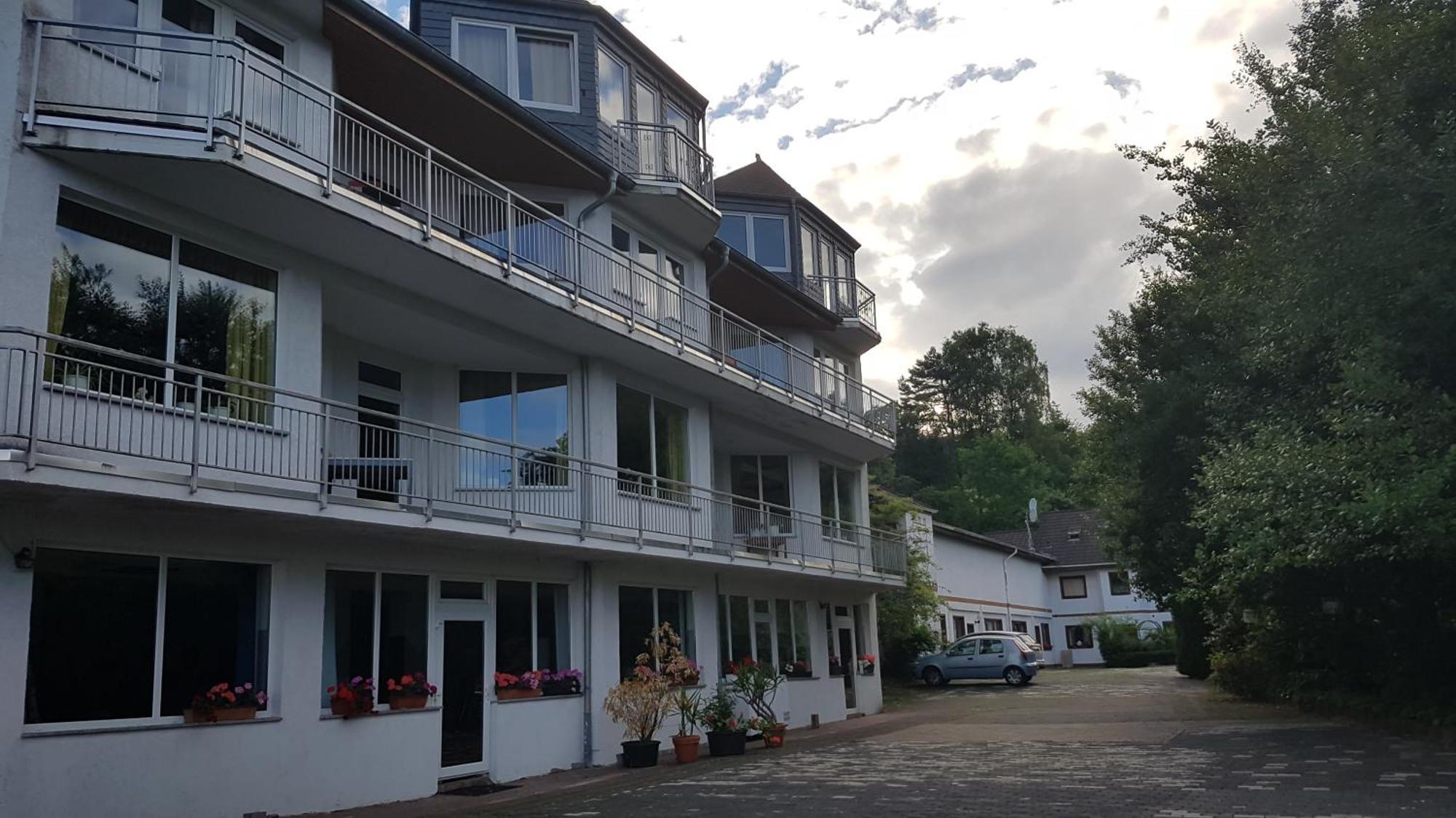 Hotel Zur Engelsburg Hausen-Wied Kültér fotó