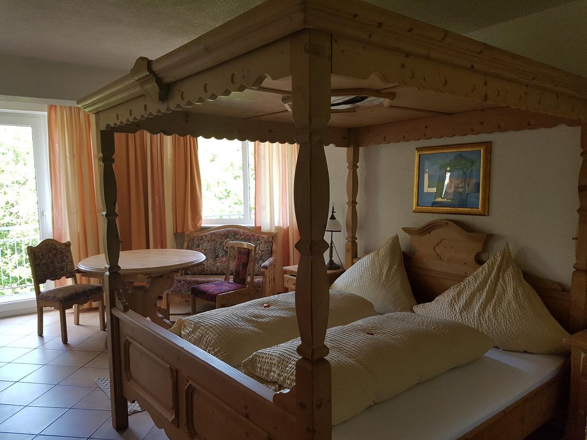 Hotel Zur Engelsburg Hausen-Wied Kültér fotó